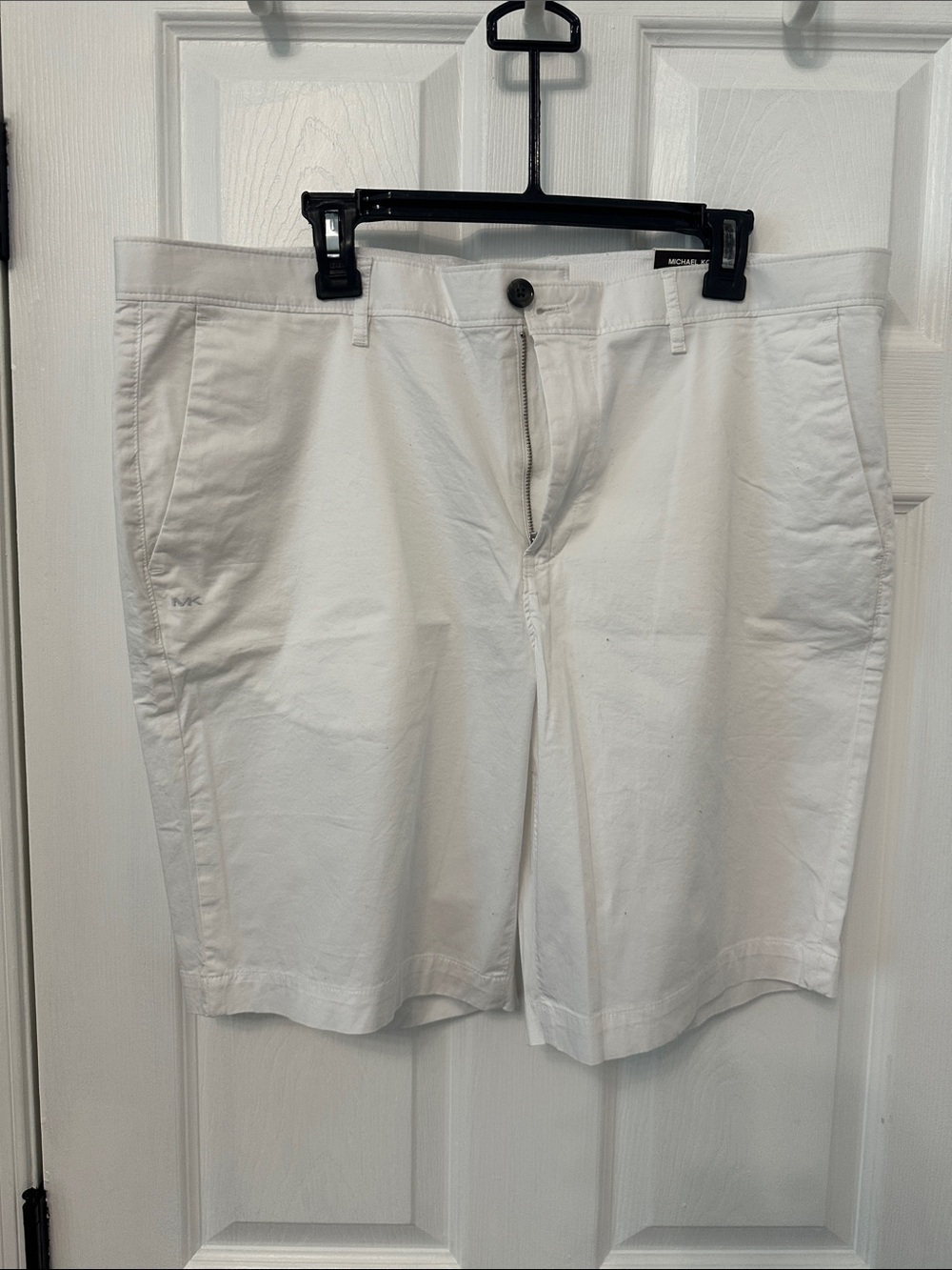 Michael Kors Men's White Flat-Front Chino Shorts